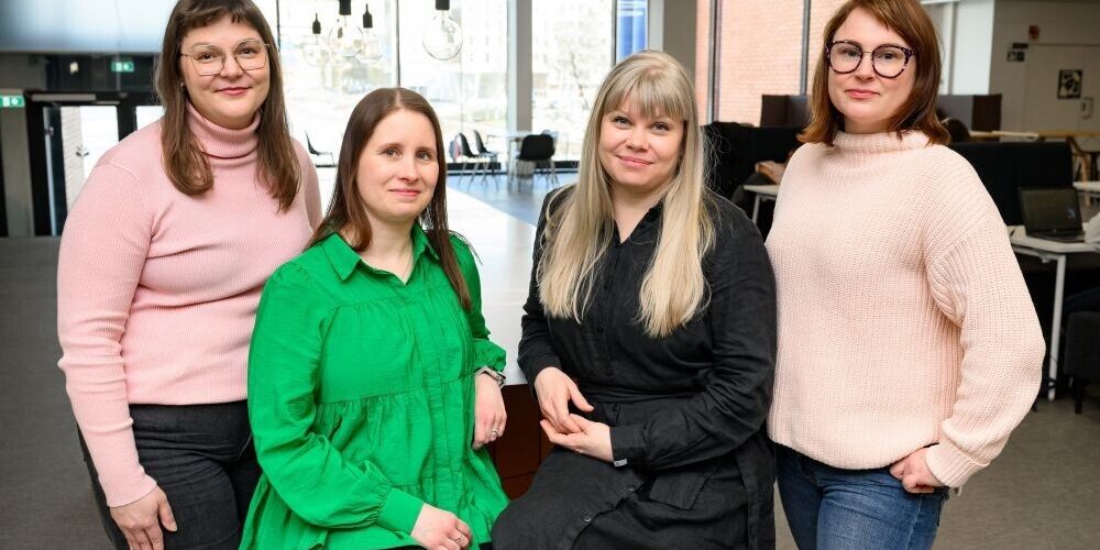 Introducing image of the groupGuideGap: Guideline adherent prescribing and factors explaining deviations