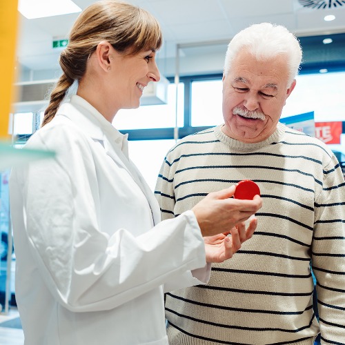 Image of  Tulevaisuuden apteekkipalvelut ja rahoitusmallit Suomessa