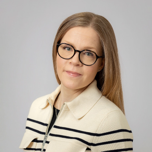 Outi  Savolainen