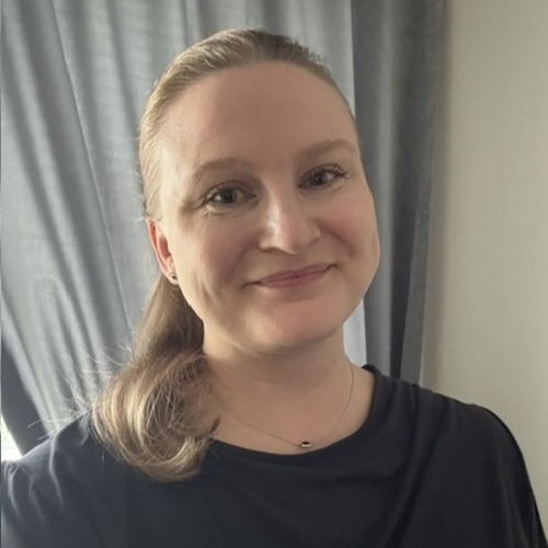 Roosa  Puharinen